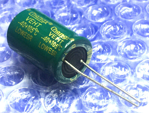 4700uf 25v 105 low esr - 4700uf,